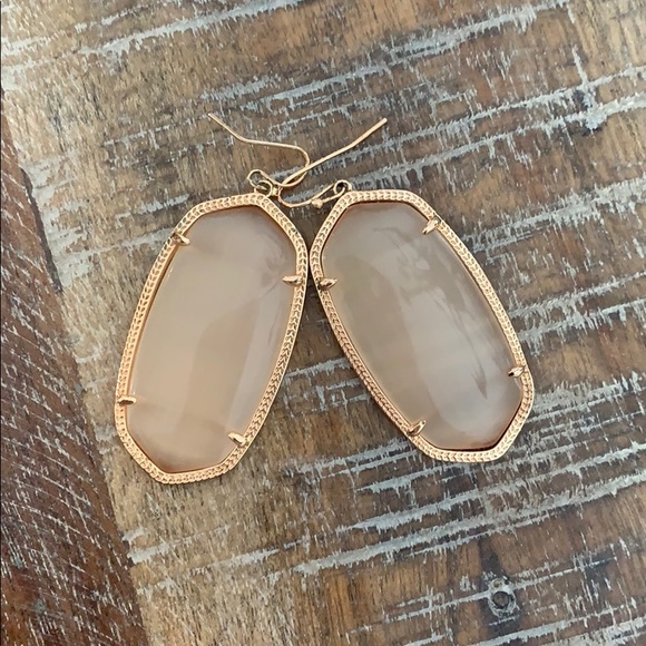Kendra Scott Jewelry - Kendra Scott Rose Gold Danielle Earrings